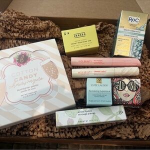 Beauty Bakerie. Benefit. Clinique. Ulta. RoC. Versed. Estée Lauder 8 piece NIB